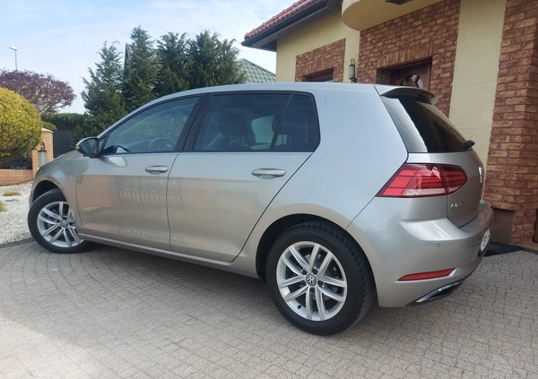 Volkswagen Golf cena 62900 przebieg: 55300, rok produkcji 2018 z Gniezno małe 742